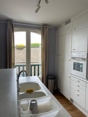 Le Petit Be Apartment Saint-Malo Bagian luar foto