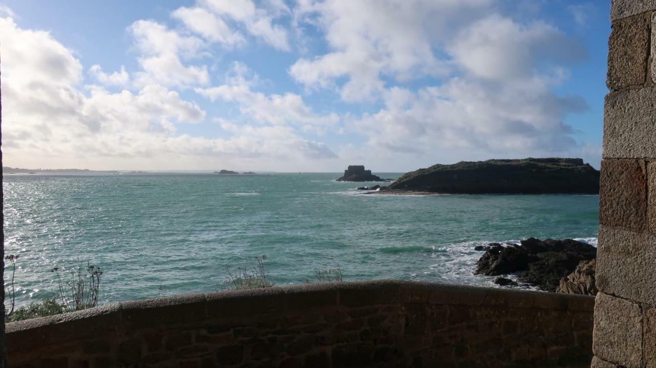 Le Petit Be Apartment Saint-Malo Bagian luar foto