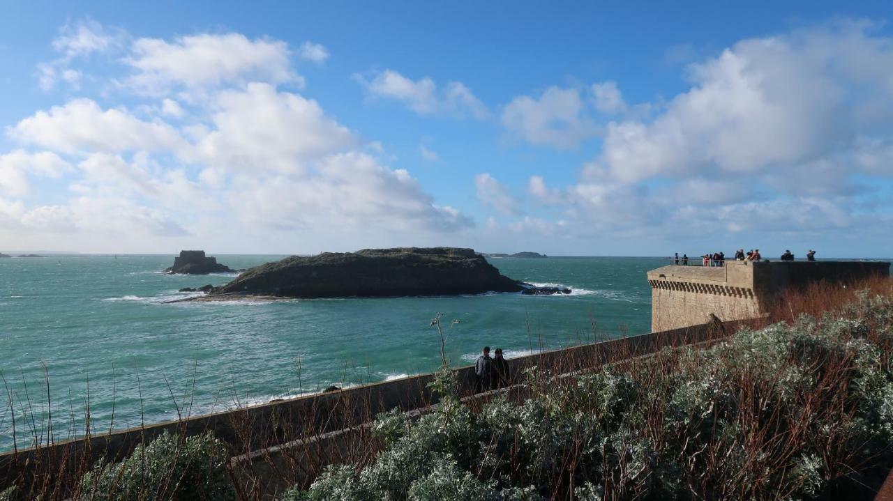 Le Petit Be Apartment Saint-Malo Bagian luar foto